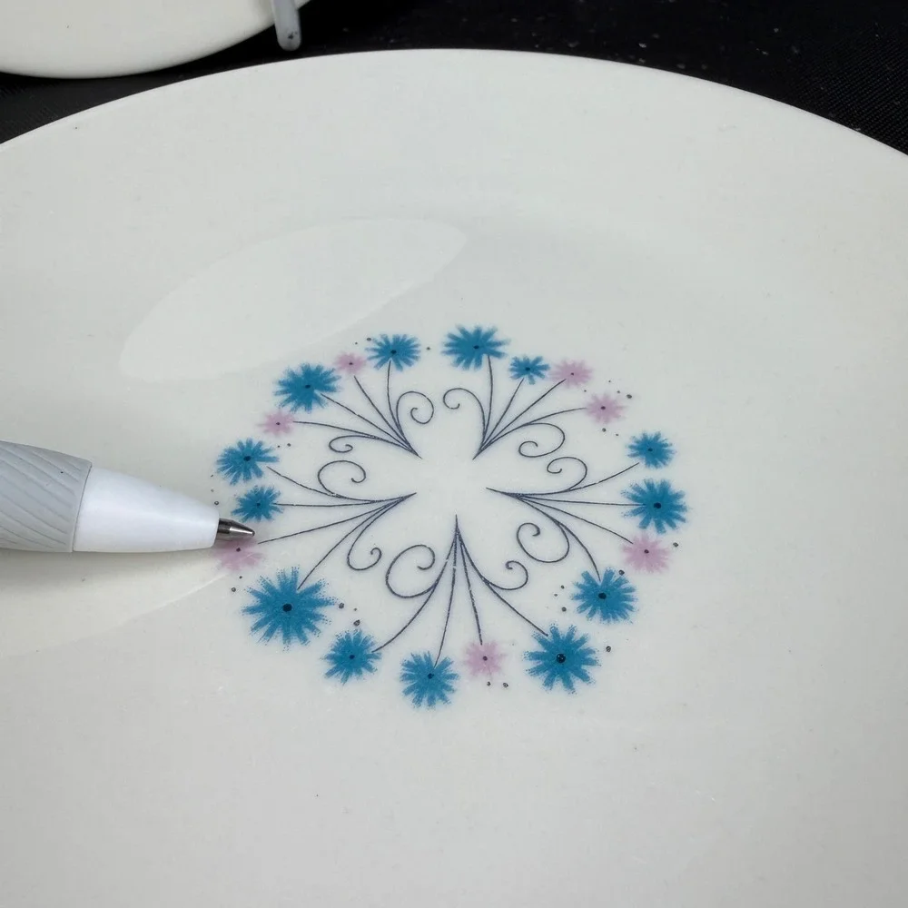 Iroquois Impromptu Ben Seibel Blue Pink Floral Plates Set of 2 6.25in MCM USA